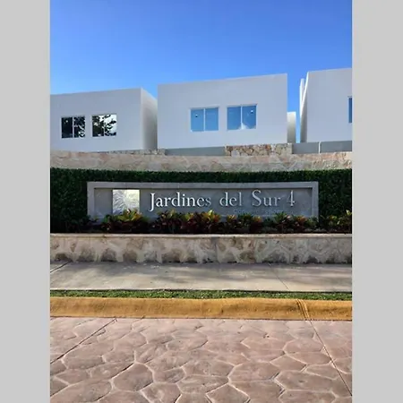 Casa Nueva Con 3 Recamaras Y A Un Lado De Alberca Apartment Cancun Exterior photo