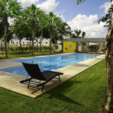 Casa Nueva Con 3 Recamaras Y A Un Lado De Alberca Apartment Cancun Exterior photo