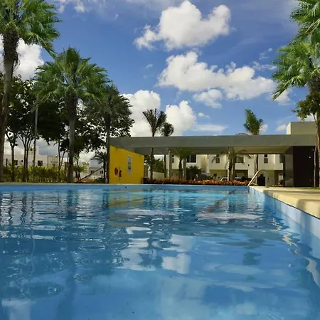 Casa Nueva Con 3 Recamaras Y A Un Lado De Alberca Apartment Cancun Exterior photo